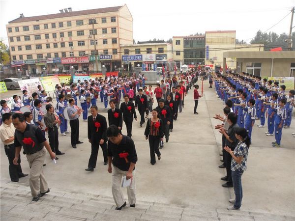 孟津县平乐镇杀人现场图片合集一对一数学高中老师辅导文登地区图片